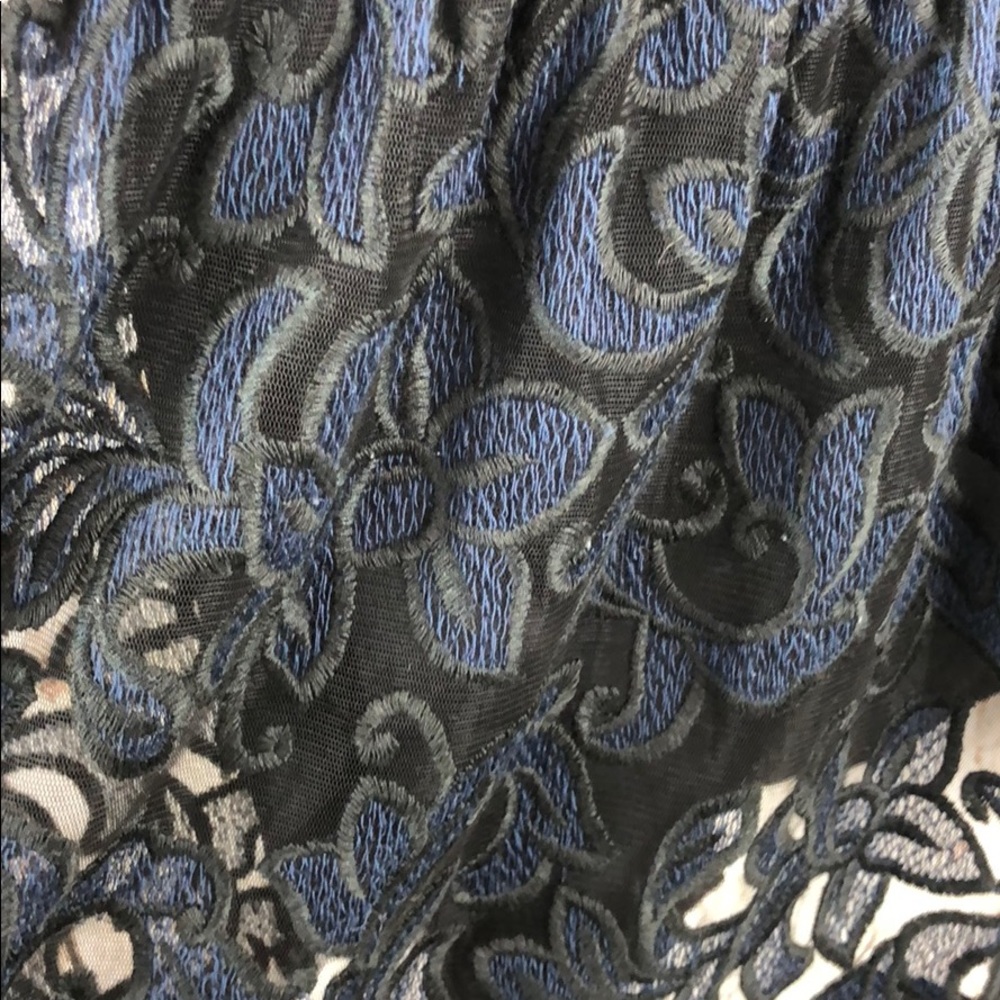 Donna Morgan black and blue embroidered dress - Picture 4 of 7